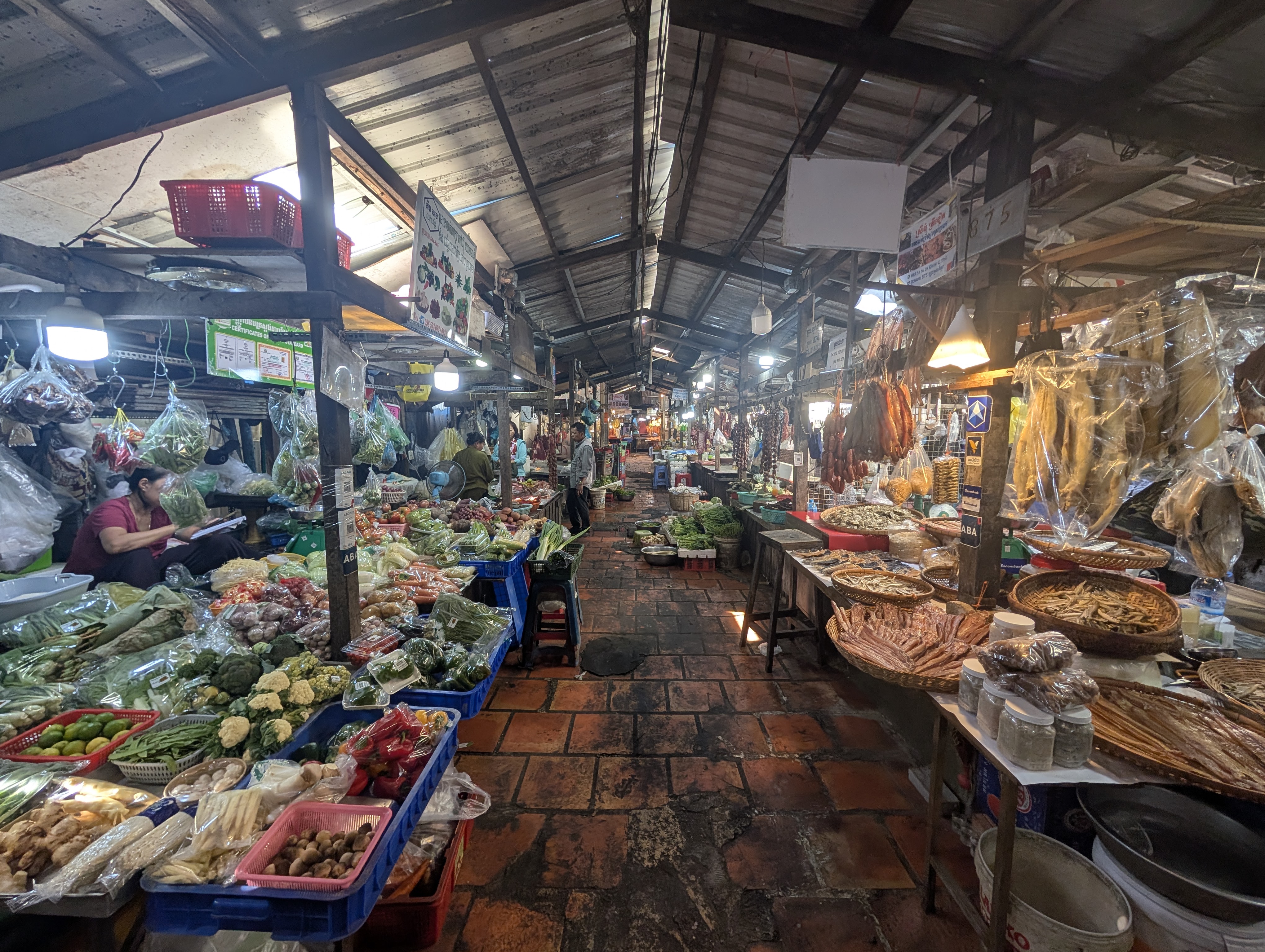 ជ្រុងអាហារសង្ហសិប